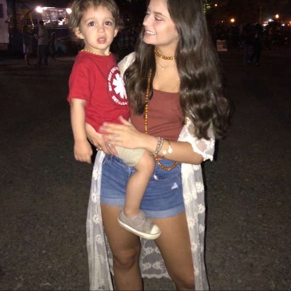 Lace kimono - Picture 3 of 3